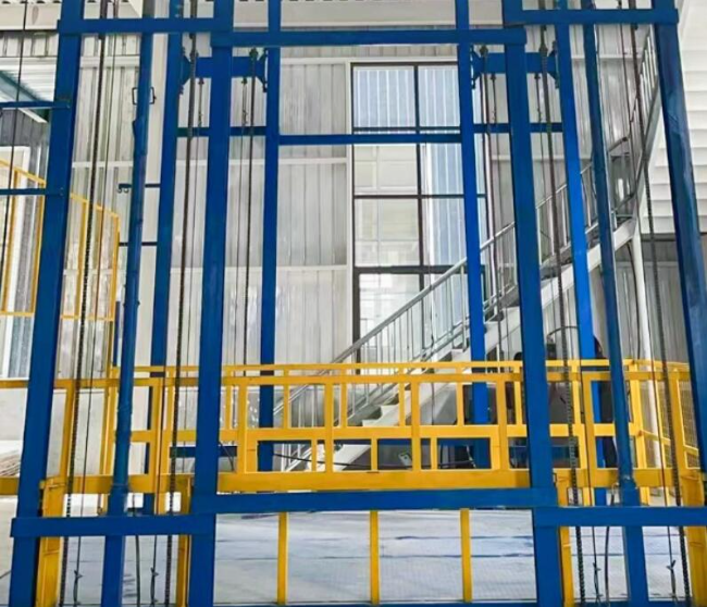 山丹升降货梯载重范围在多少