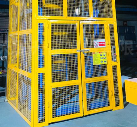 山丹货梯可以安装在室外吗